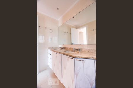 Apartamento para alugar com 150m², 3 quartos e 2 vagasBANHEIRO SUITE 3