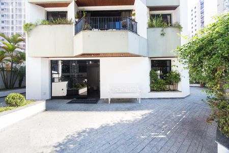 Apartamento para alugar com 150m², 3 quartos e 2 vagasENTRADA