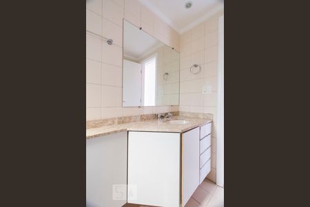 Apartamento para alugar com 150m², 3 quartos e 2 vagasBANHEIRO SUITE 1