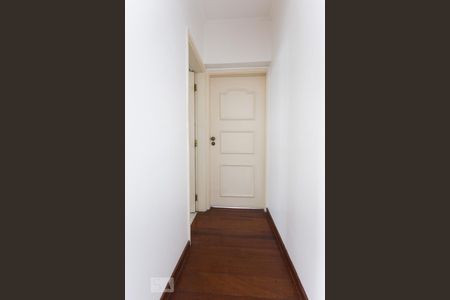 Apartamento à venda com 65m², 1 quarto e sem vagaCorredor