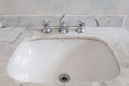 Apartamento à venda com 65m², 1 quarto e sem vagaBanheiro