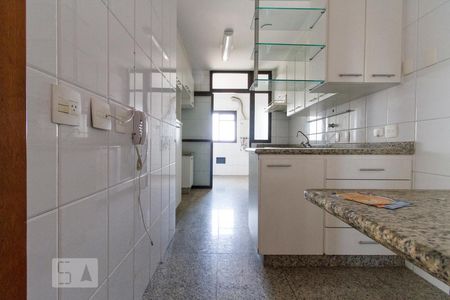 Apartamento à venda com 150m², 3 quartos e 3 vagasCozinha 