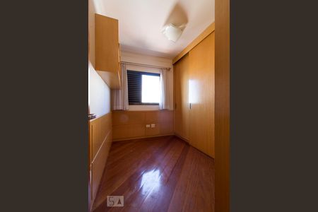 Apartamento à venda com 150m², 3 quartos e 3 vagasQuarto suíte 2 