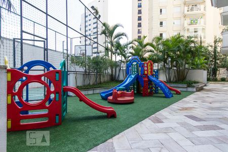 Apartamento à venda com 150m², 3 quartos e 3 vagasPlayground 