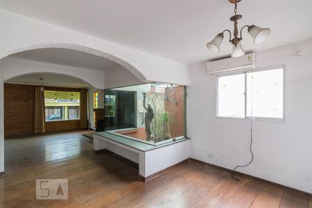Sala de casa para alugar com 3 quartos, 250m² em Jardim do Mar, São Bernardo do Campo
