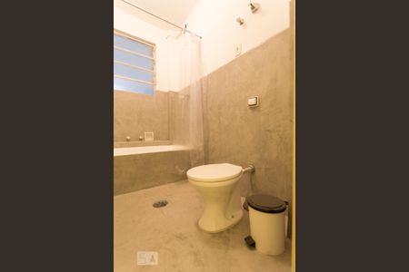Banheiro de apartamento para alugar com 1 quarto, 70m² em Bela Vista, São Paulo