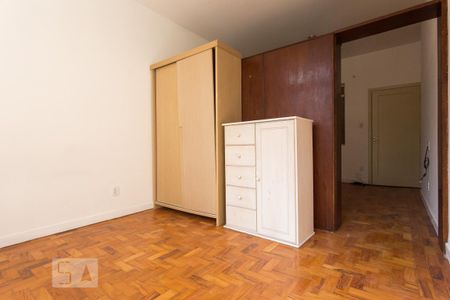 Apartamento para alugar com 70m², 1 quarto e sem vagaQuarto