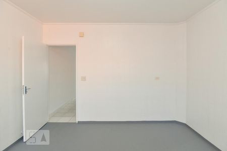 Cozinha de casa para alugar com 2 quartos, 98m² em Vila Ester (zona Norte), São Paulo