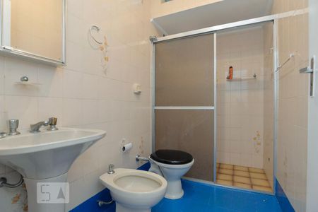 Banheiro de casa para alugar com 2 quartos, 98m² em Vila Ester (zona Norte), São Paulo