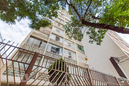 Apartamento à venda com 43m², 1 quarto e sem vagaFachada