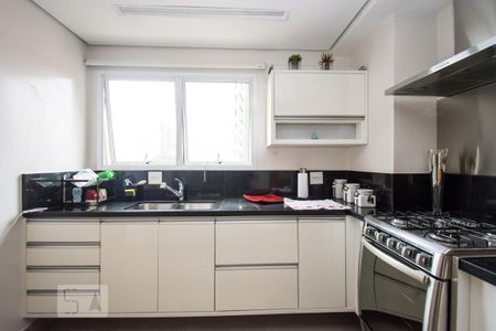 Apartamento para alugar com 170m², 2 quartos e 3 vagasCozinha