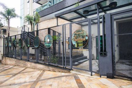 Apartamento para alugar com 170m², 2 quartos e 3 vagasFachada