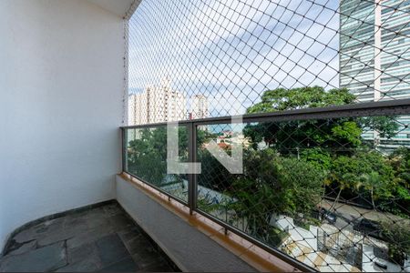 Apartamento à venda com 100m², 3 quartos e 2 vagas Apartamento à venda com 100m², 3 quartos e 2 vagasSacada