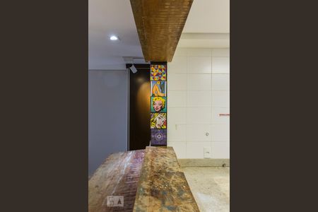 Studio à venda com 50m², 1 quarto e 1 vagaDetalhe dos azulejos da cozinha 