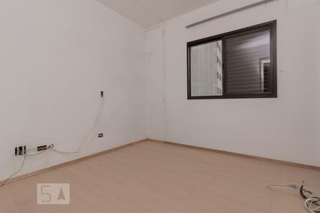 Apartamento à venda com 80m², 3 quartos e 2 vagasQuarto suíte