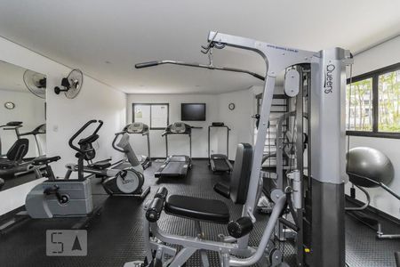 Apartamento à venda com 80m², 3 quartos e 2 vagasAcademia