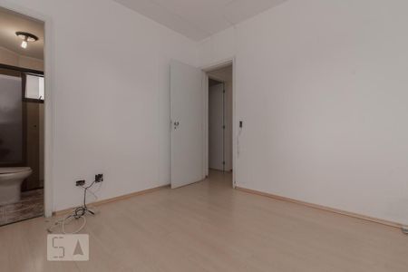 Apartamento à venda com 80m², 3 quartos e 2 vagasQuarto suíte