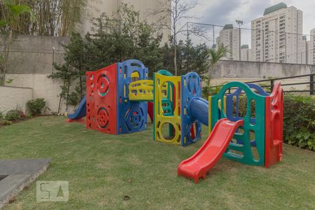 Apartamento à venda com 80m², 3 quartos e 2 vagasPlayground