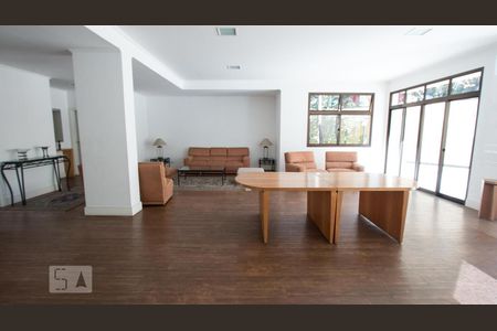 Apartamento à venda com 212m², 4 quartos e 5 vagassalão de festas