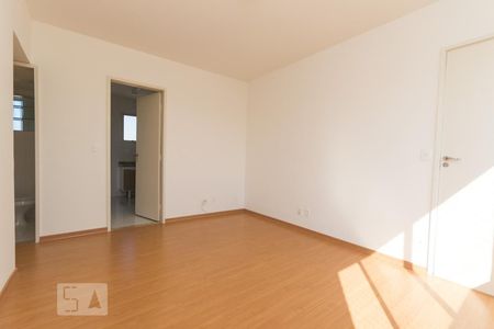 Sala de apartamento para alugar com 3 quartos, 79m² em Vila Mariana, São Paulo