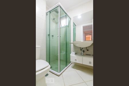 Banheiro de apartamento à venda com 3 quartos, 100m² em Centro, Santo André