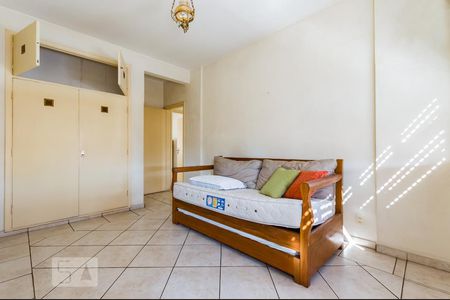 Apartamento à venda com 157m², 3 quartos e 1 vagaQuarto 2