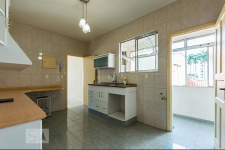 Apartamento à venda com 157m², 3 quartos e 1 vagaCozinha