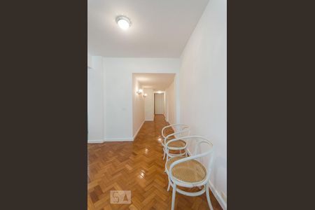 Sala de apartamento para alugar com 3 quartos, 120m² em Jardim Botânico, Rio de Janeiro