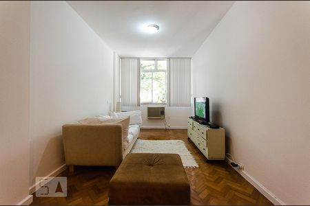 Sala de apartamento para alugar com 3 quartos, 120m² em Jardim Botânico, Rio de Janeiro