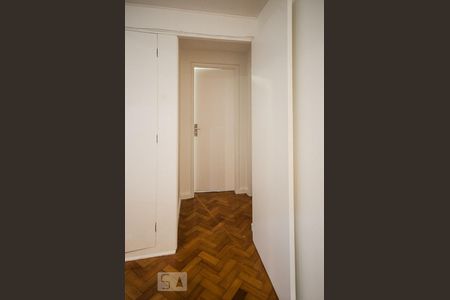 Apartamento para alugar com 120m², 3 quartos e 1 vagaHall de acesso aos dormitórios