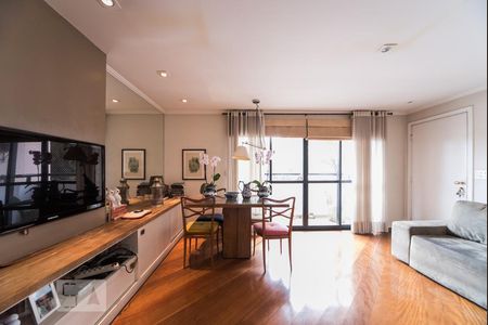 Sala de apartamento para alugar com 3 quartos, 92m² em Vila Olímpia, São Paulo