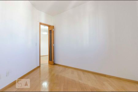 Quarto 2 de apartamento para alugar com 3 quartos, 75m² em Parque Mandaqui, São Paulo