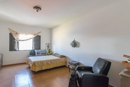 Quarto 1 de casa para alugar com 4 quartos, 300m² em Baeta Neves, São Bernardo do Campo