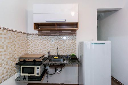 Detalhes cozinha de kitnet/studio à venda com 1 quarto, 21m² em Botafogo, Rio de Janeiro
