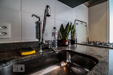 Cozinha de apartamento à venda com 1 quarto, 31m² em Água Branca, São Paulo