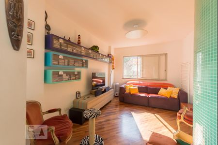 Sala de apartamento para alugar com 1 quarto, 79m² em Vila Madalena, São Paulo