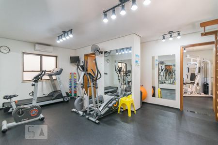 Apartamento à venda com 200m², 3 quartos e 3 vagasAcademia