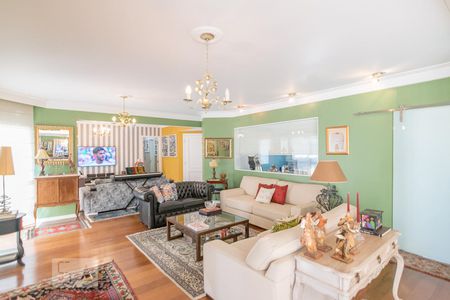 Apartamento à venda com 200m², 3 quartos e 3 vagasSala