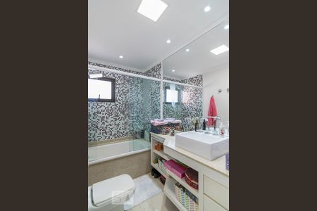 Apartamento à venda com 200m², 3 quartos e 3 vagasSuite