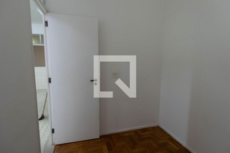 Apartamento para alugar com 328m², 4 quartos e 2 vagasQuarto de Serviço