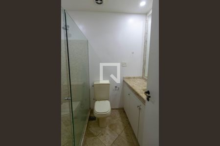 Apartamento para alugar com 328m², 4 quartos e 2 vagasBanheiro Social 2