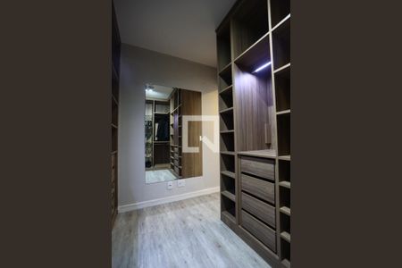 Apartamento para alugar com 75m², 1 quarto e 1 vaga Apartamento para alugar com 75m², 1 quarto e 1 vagaCloset da suíte 1