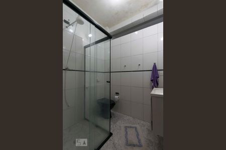 Banheiro social de apartamento à venda com 3 quartos, 180m² em Paraíso, São Paulo