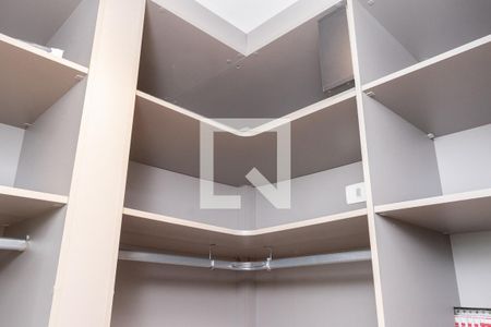 Apartamento para alugar com 40m², 1 quarto e 1 vaga Apartamento para alugar com 40m², 1 quarto e 1 vagaCloset