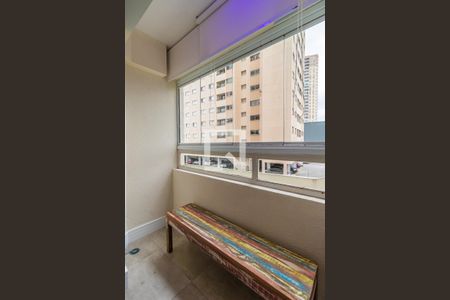 Sala de apartamento para alugar com 1 quarto, 72m² em Tamboré, Barueri
