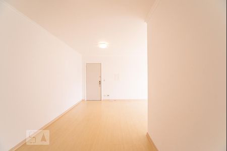 Sala de apartamento para alugar com 2 quartos, 63m² em Moema, São Paulo