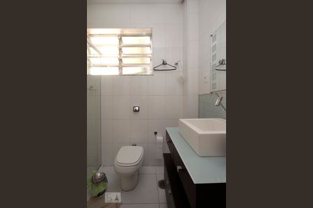 Banheiro de apartamento para alugar com 2 quartos, 96m² em Bela Vista, São Paulo