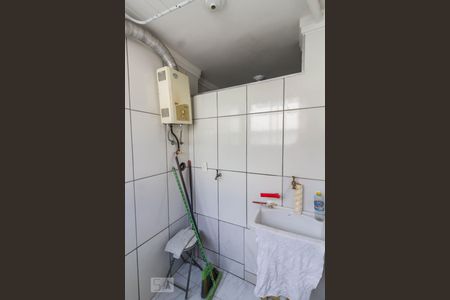 Lavanderia de apartamento à venda com 3 quartos, 65m² em Parque Cecap, Guarulhos