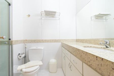 Banheiro Suite de apartamento à venda com 1 quarto, 40m² em Vila da Serra, Nova Lima
