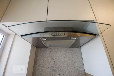 Cozinha detalhe de apartamento para alugar com 2 quartos, 90m² em Cerqueira César, São Paulo